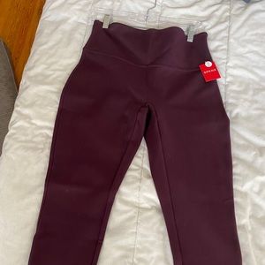 NWT - Spanx Ankle Length Ponte Hem Slit Leggings in Brandywine Petite Large